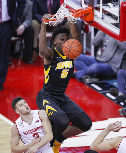 Iowa Wisconsin Basketball