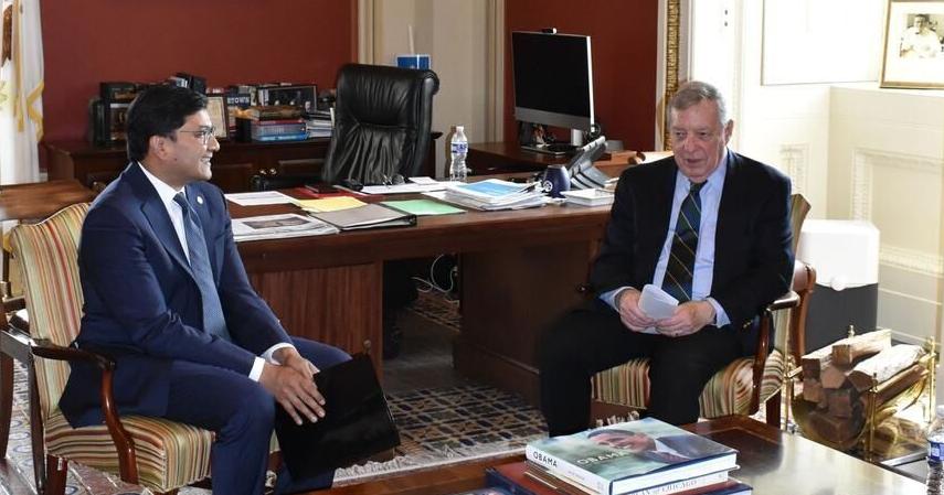 Durbin meets on Quad-Cities-Chicago passenger rail - Vimarsana News