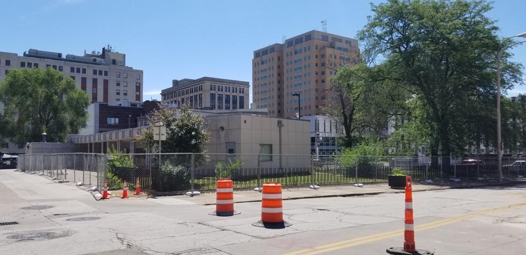Apartments planned for downtown Davenport bank drivethru