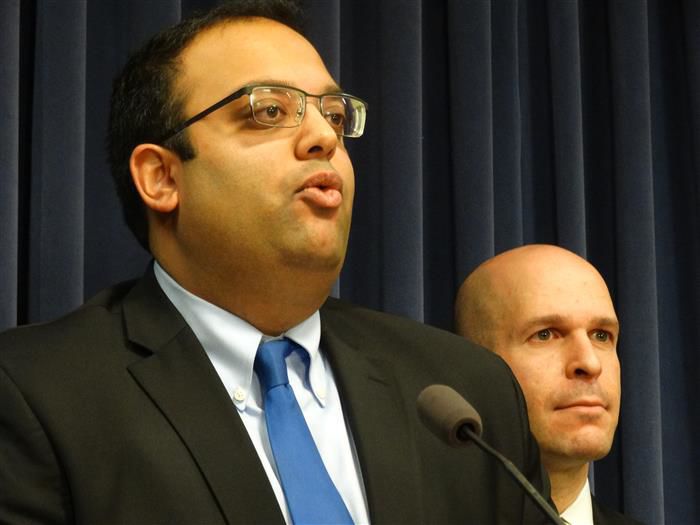 Illinois lawmakers