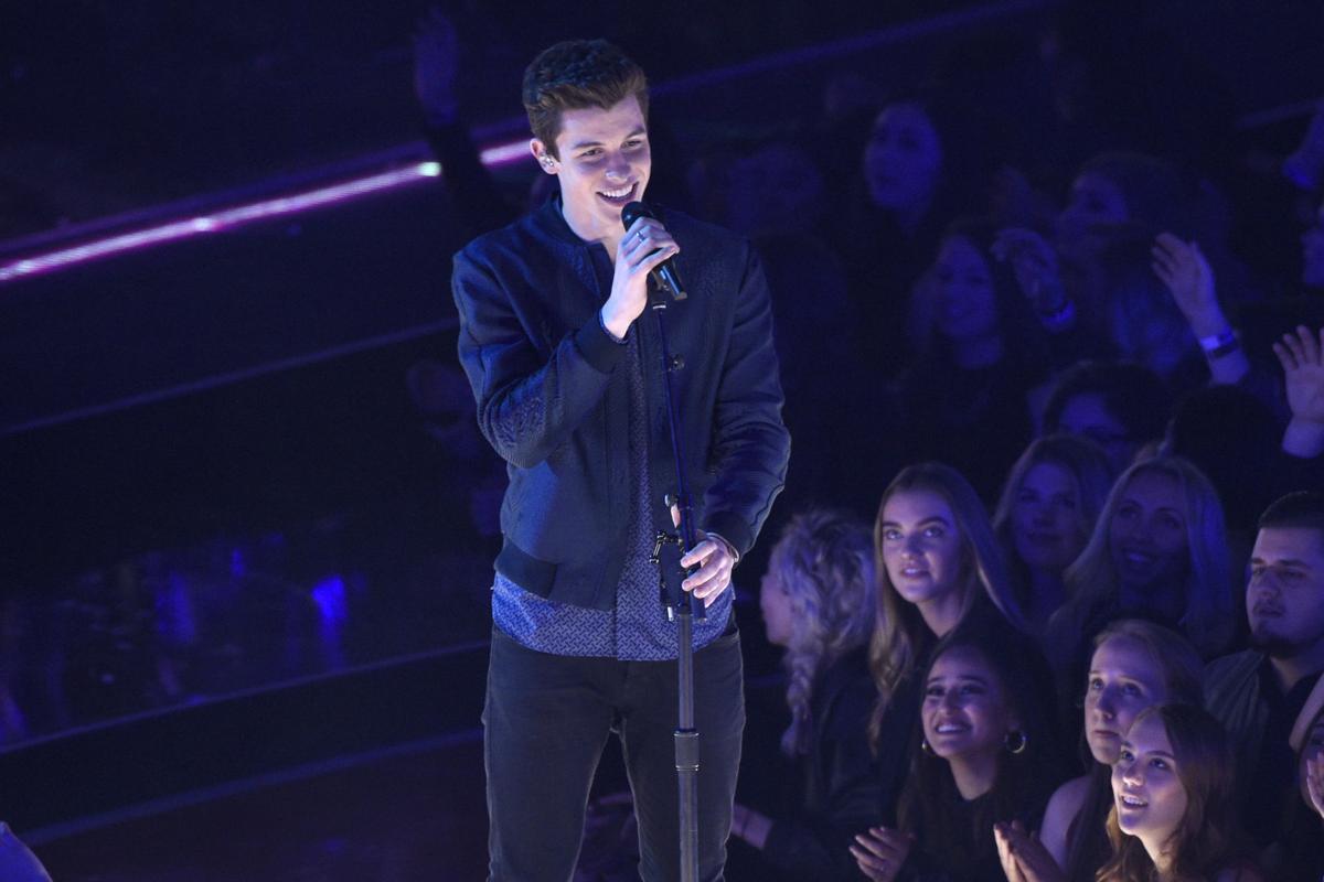2017 iHeartRadio Music Awards - Show