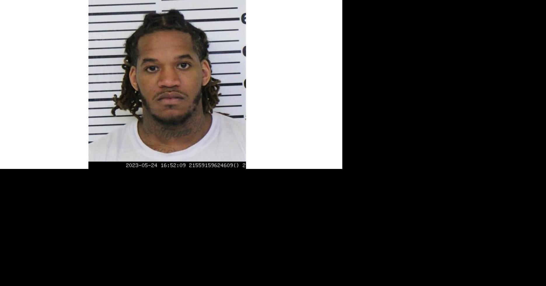 Man charged in Davenport homicide waives extradition to Iowa