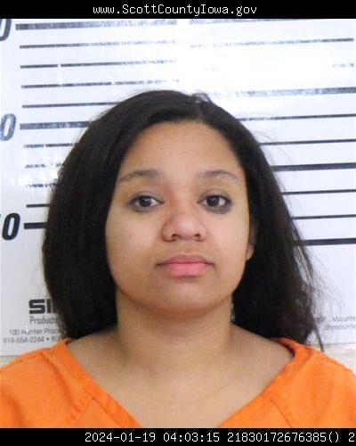 Woman charged with sneaking meth into Scott County Jail