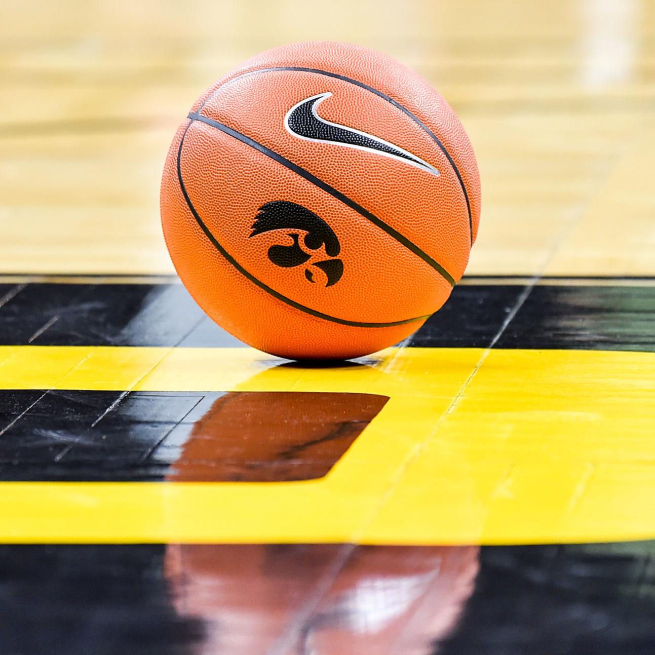 Hawkeyes Pick Up Second 2021 Recruit As Mulvey Reclassifies College Sports Qctimes Com Iowa Hawkeye Basketball Schedule 2022