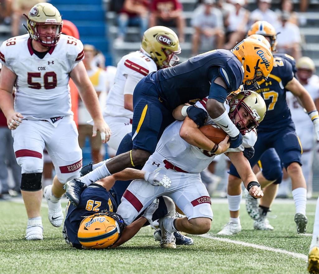 Augustana Lands Seven On All Cciw Football Team College Sports Qctimes Com