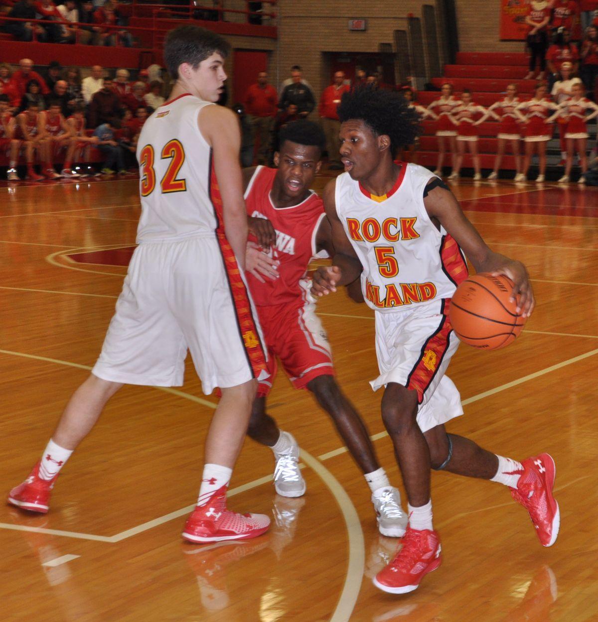 Jones Rocks Steal Win At Ottawa To Claim 4th Straight Regional