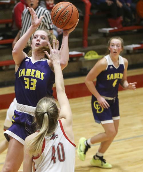 020921-qc-spt-dewitt-ns hoops-09.JPG
