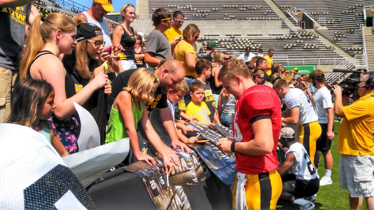 Beathard autographs