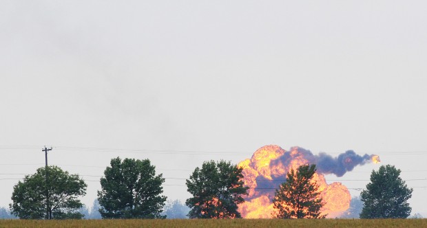 AIRSHOW JET CRASH