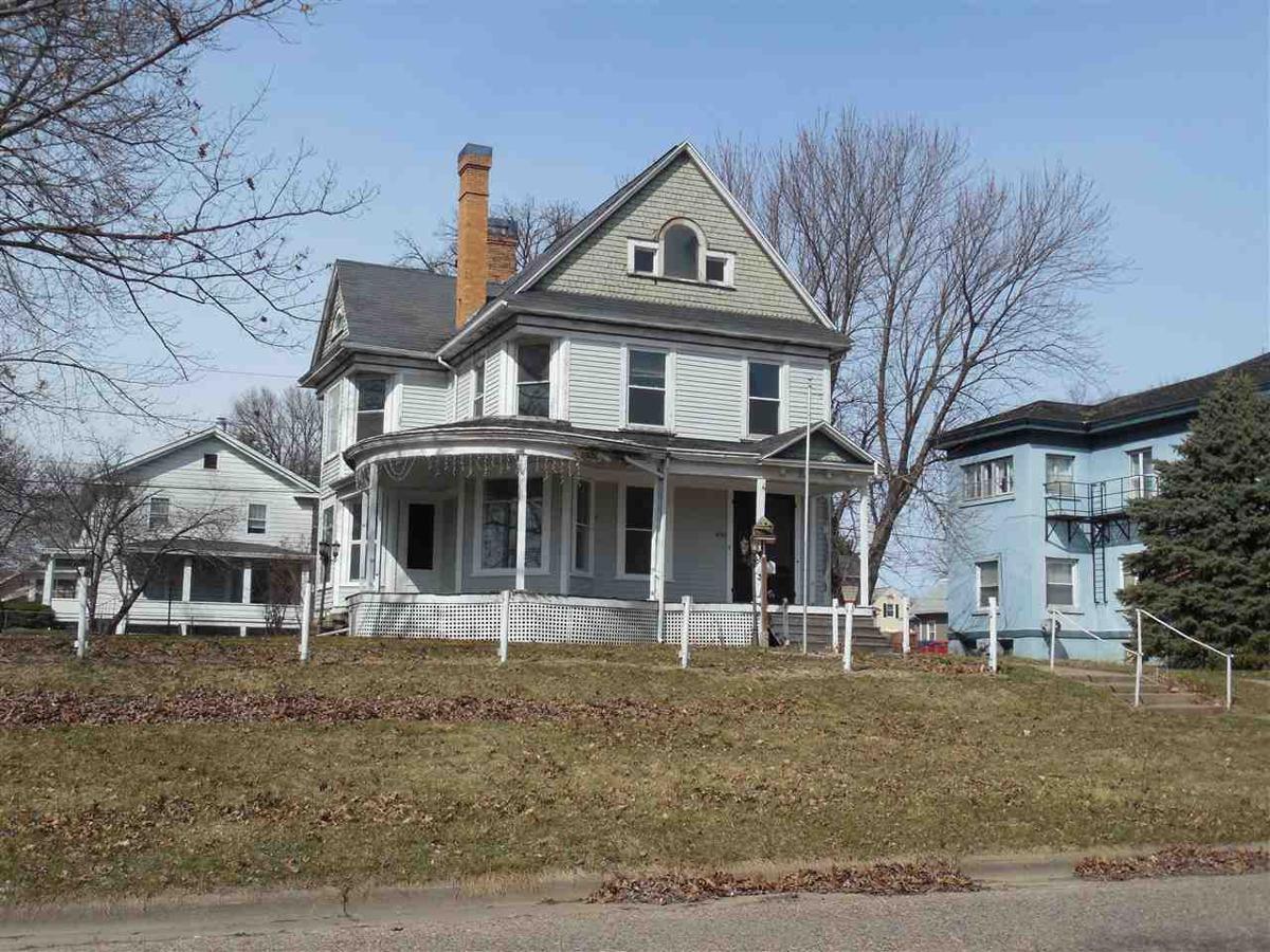 3 Bedroom Home in Clinton - $52,000