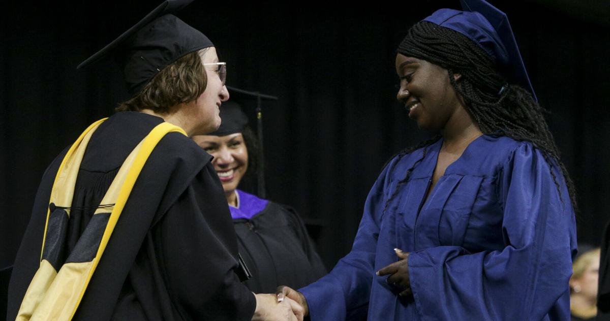 Scott Ritchie Graduation Photos: 2022 Scott Community College graduation