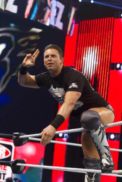 Watch wrestling clearance miz and mrs