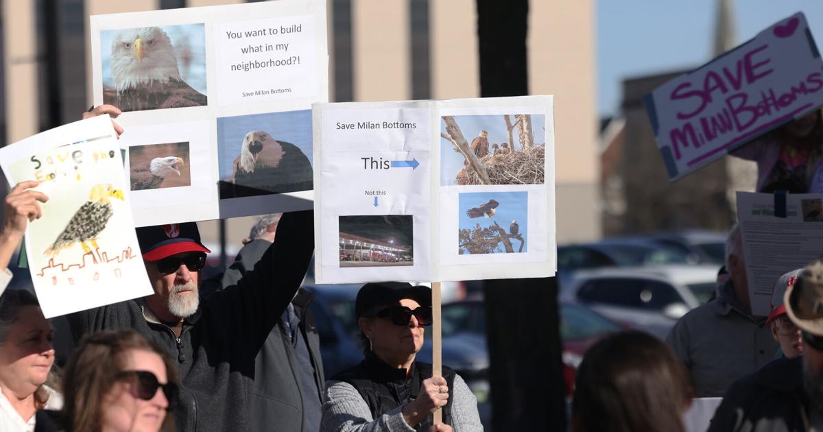 Rock Island mayor promises Milan Bottoms conservation, alderman wants further study before development