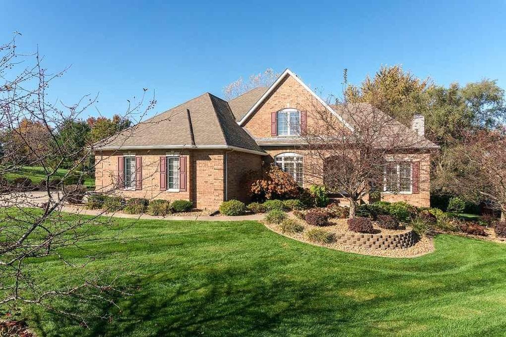 culdesac home is a golfer's dream come true Bettendorf