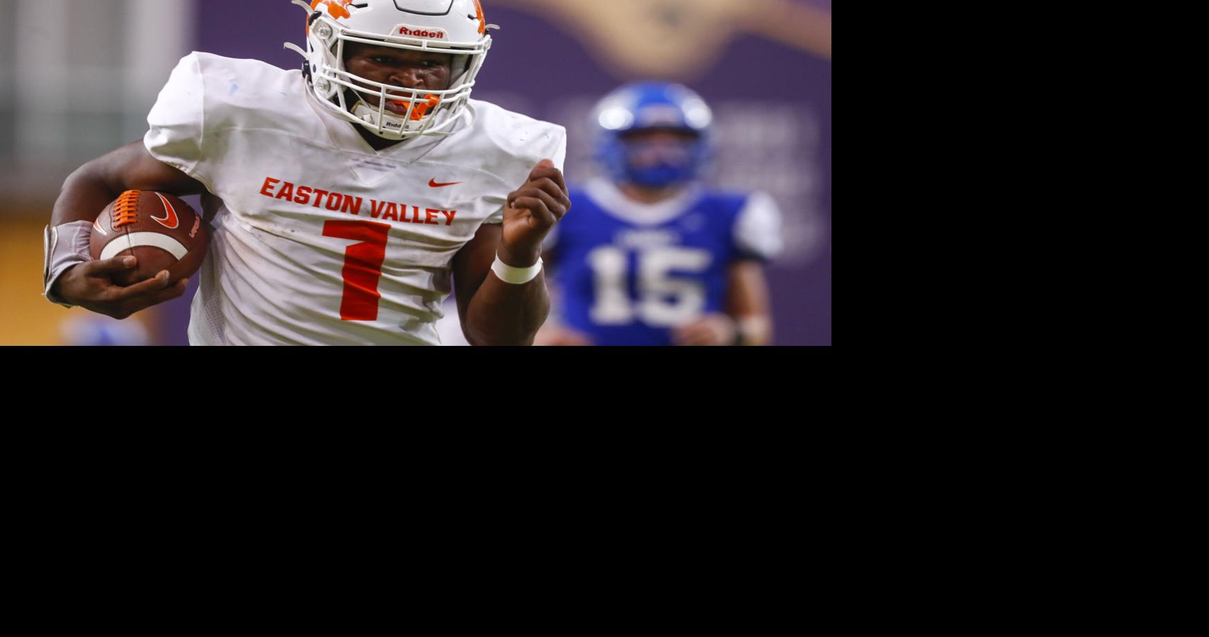 'Bruiser' Simpson brings toughness to River Hawks' offense