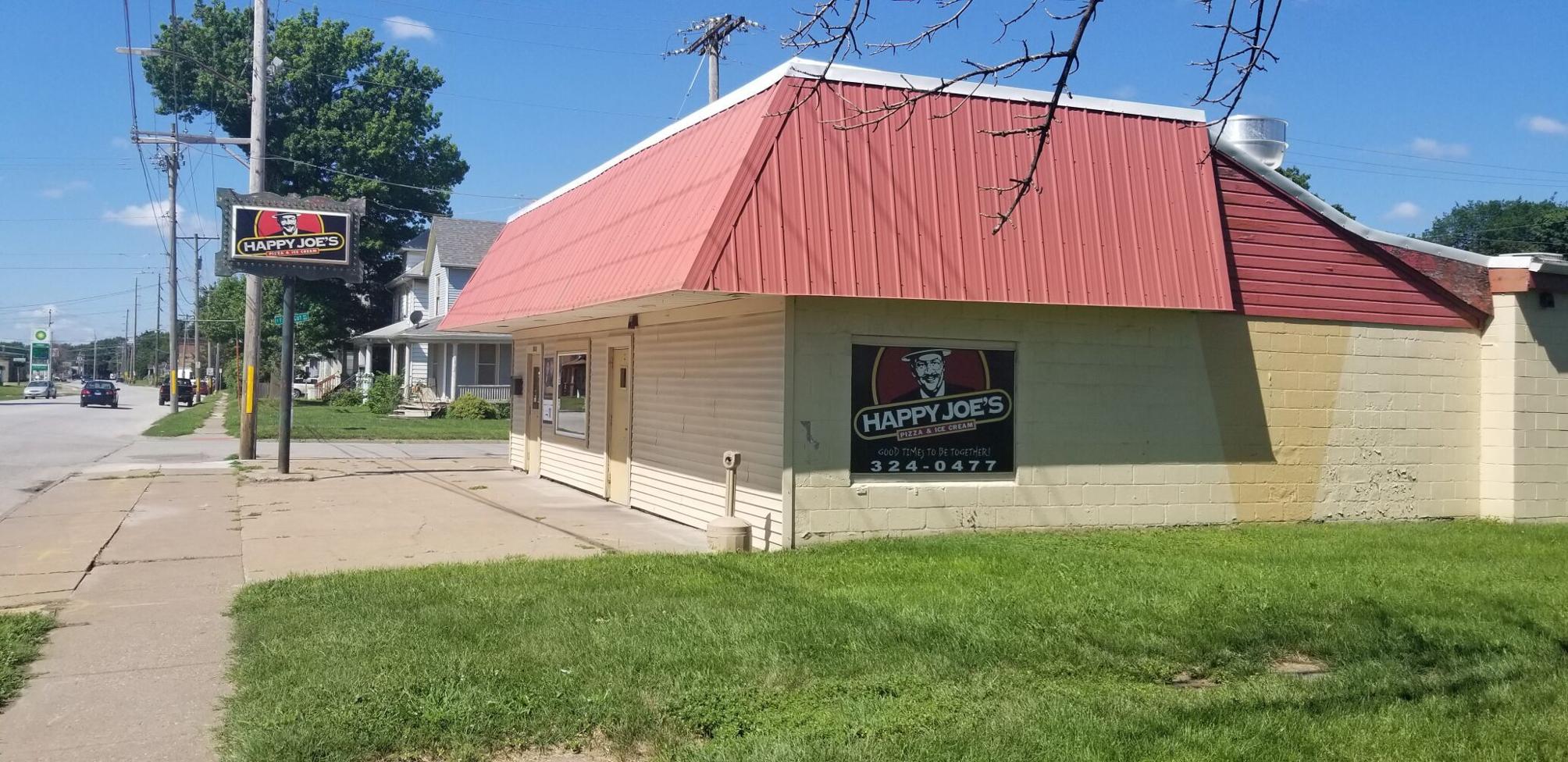 Happy Joe's on Rockingham in Davenport closes