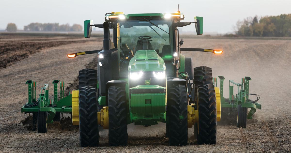 Deere discusses future technology, sustainability advances in annual shareholder meeting | Business & Economy Deere discusses future technology, sustainability advances in annual shareholder meeting | Business & Economy