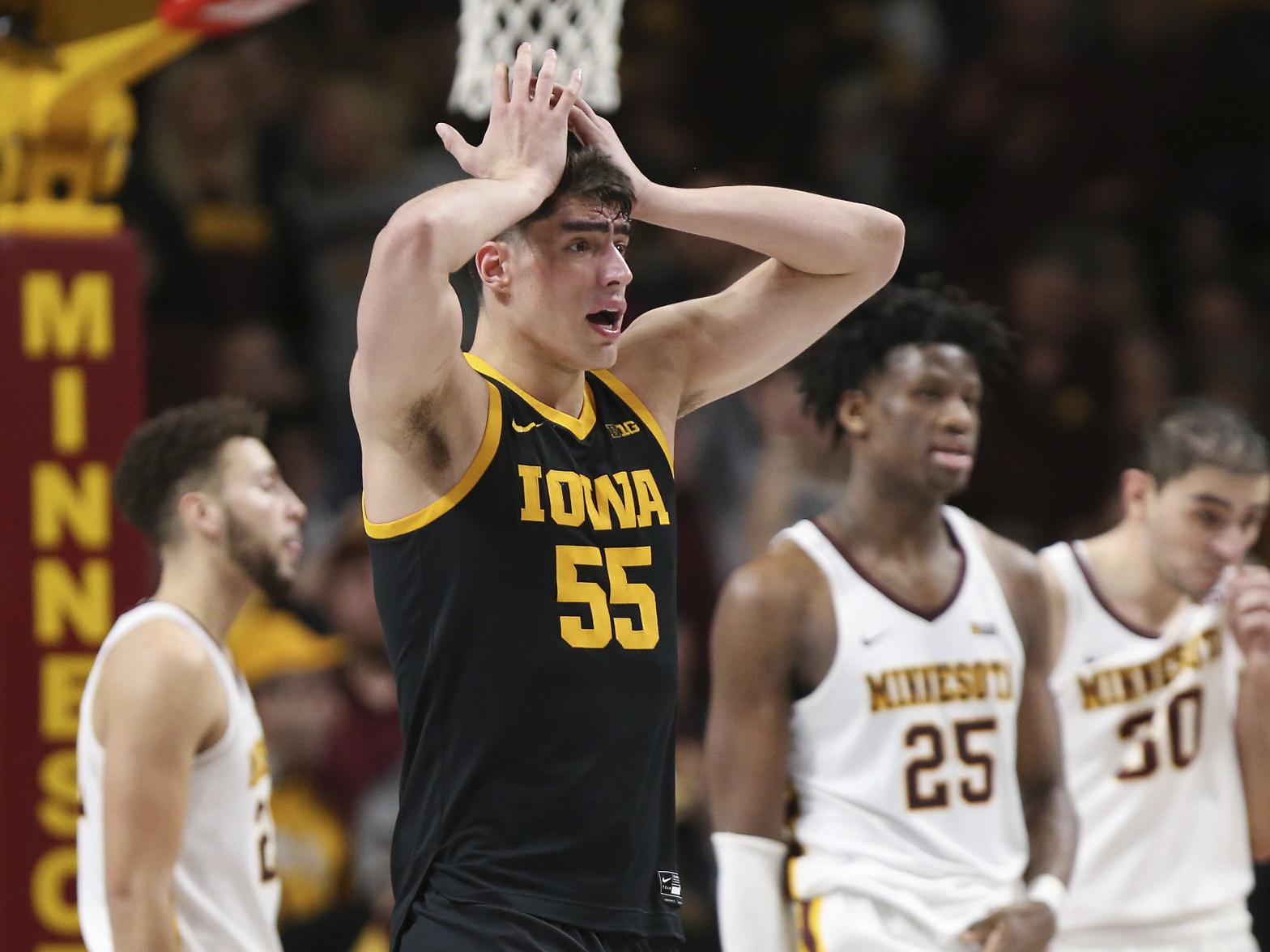 Garza Faces Difficult Choice Regarding Pro Future College Sports