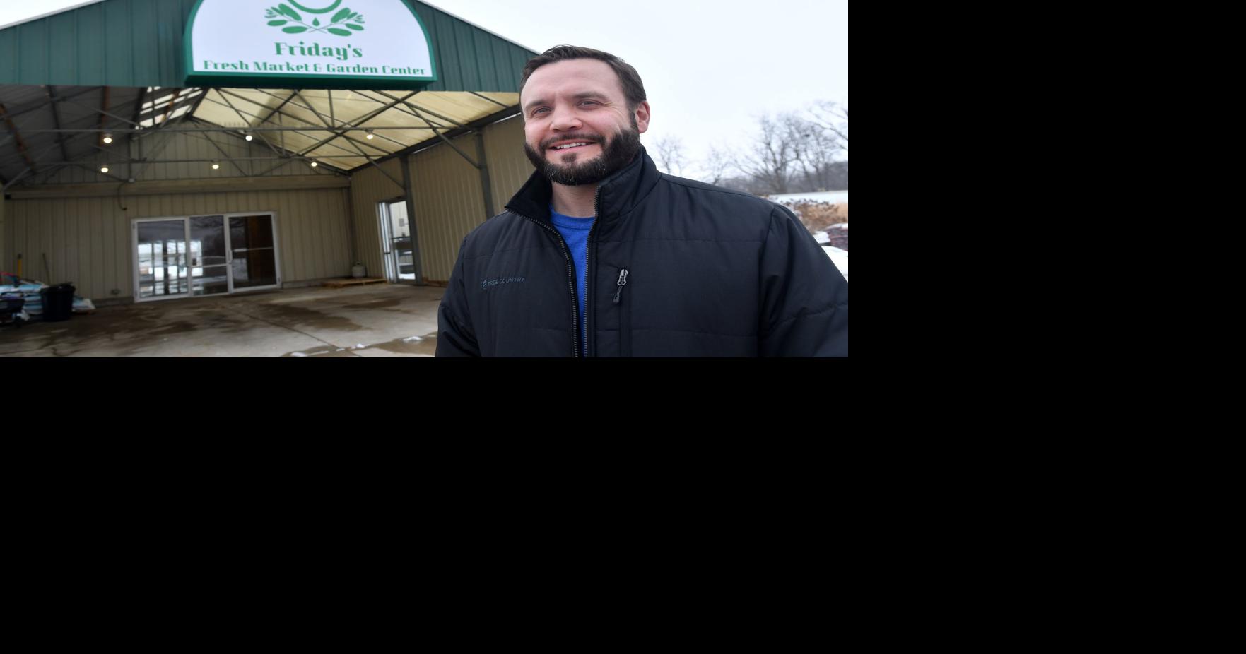Davenport garden center is sold, new owners will add hydroponic produce