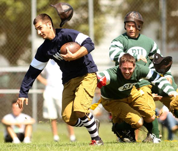 Football game in Rock Island recalls early days of NFL