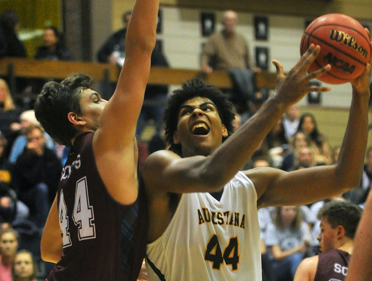 Martin Standing Tall For Vikings College Sports Qctimes Com