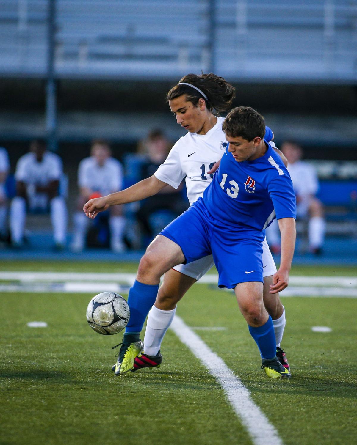 041717-PV-CENTRAL-SOCCER-015