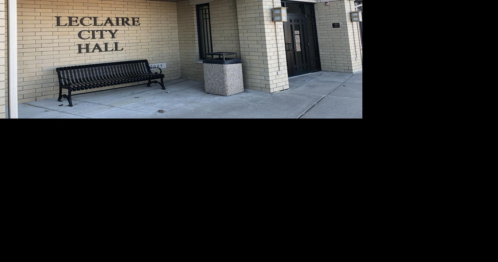 Dennis Bockenstedt back as LeClaire city admin after brief retirement