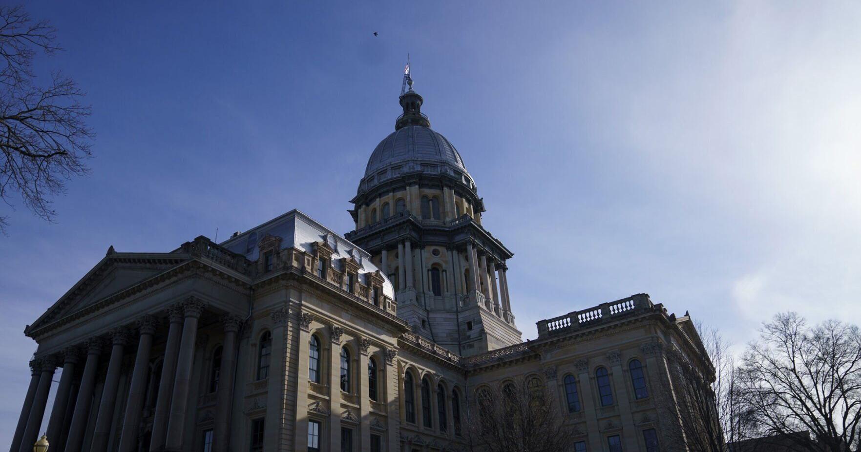 Pritzker signs bills giving Illinois power over health insurance prices, marketplace - Vimarsana News