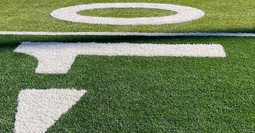 College football, tailgate party coming to Glendive Thursday