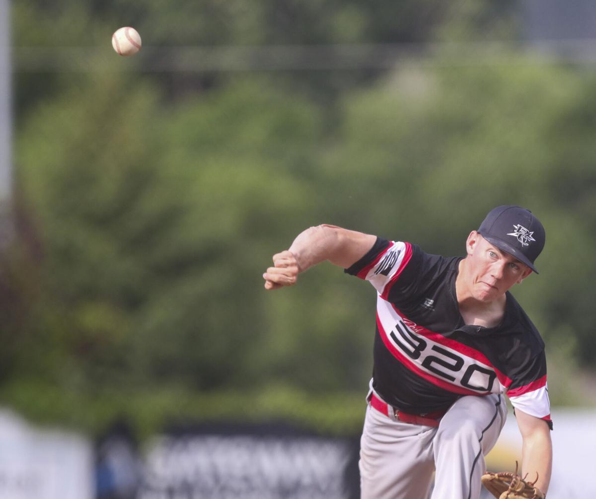 Stars advance to Rushmore Classic title game with doubleheader sweep