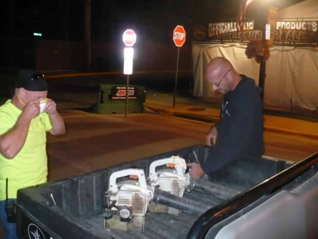 080812-mct-graveyard7.JPG