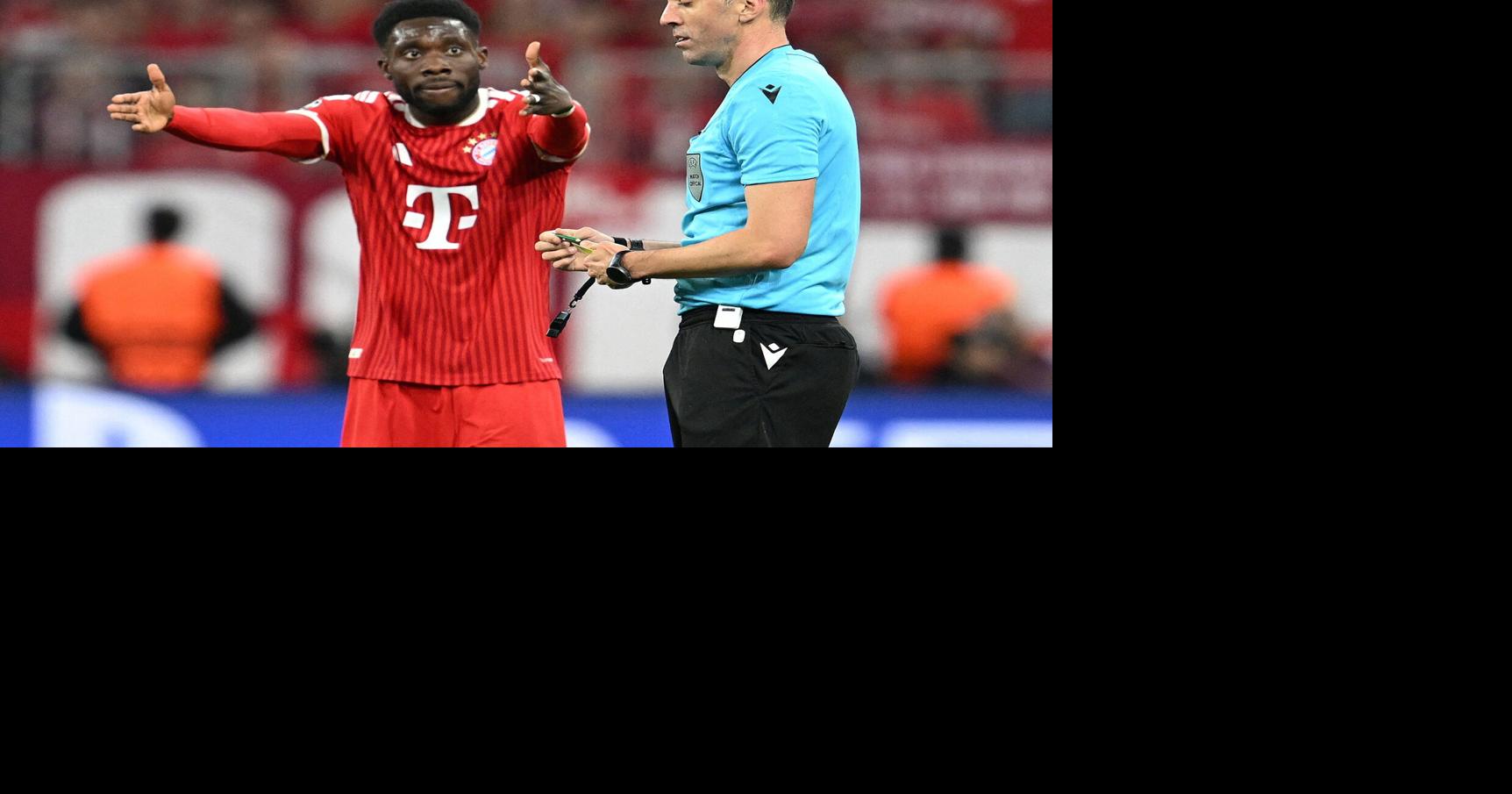 SOCCER-GERMANY-FCB/DAVIES