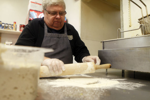 Top taco: Cheyenne Crossing serves up local favorite | Food ...