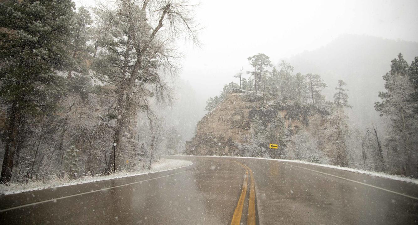 PHOTOS Snow falls on Spearfish Canyon and Rapid City