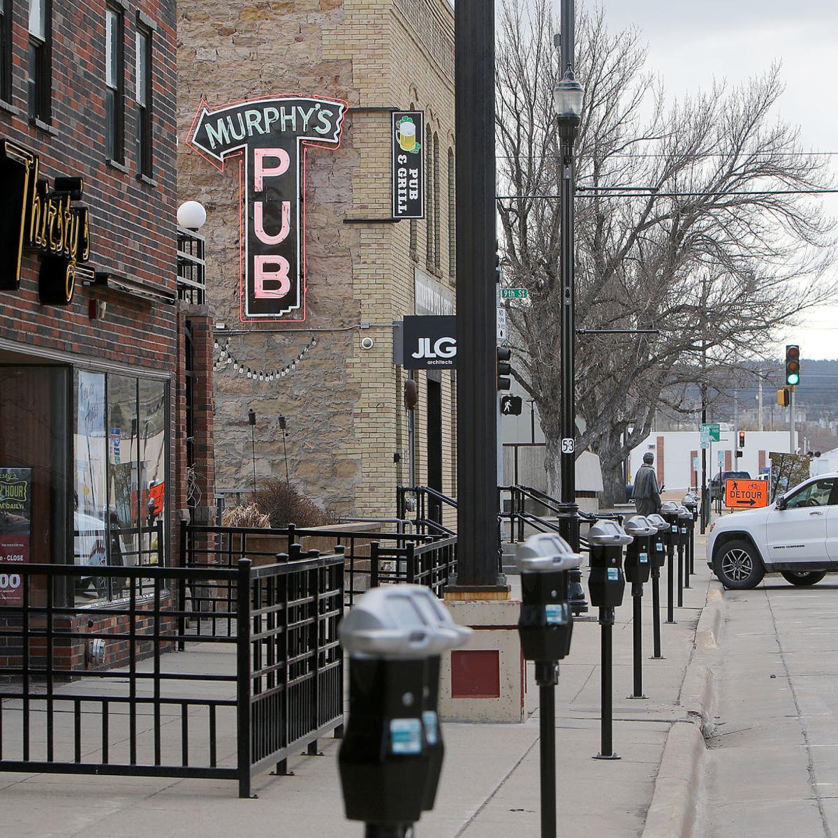 Rapid City Restaurants Bars Begin To Reopen After City Council Vote Local Rapidcityjournal Com