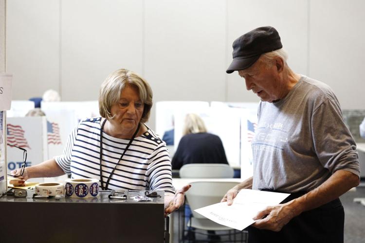101426-qc-nws-iowavoting 1.jpg
