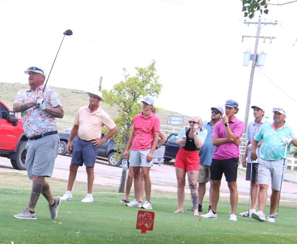 2M--Judd tees off again IMG_0229.JPG