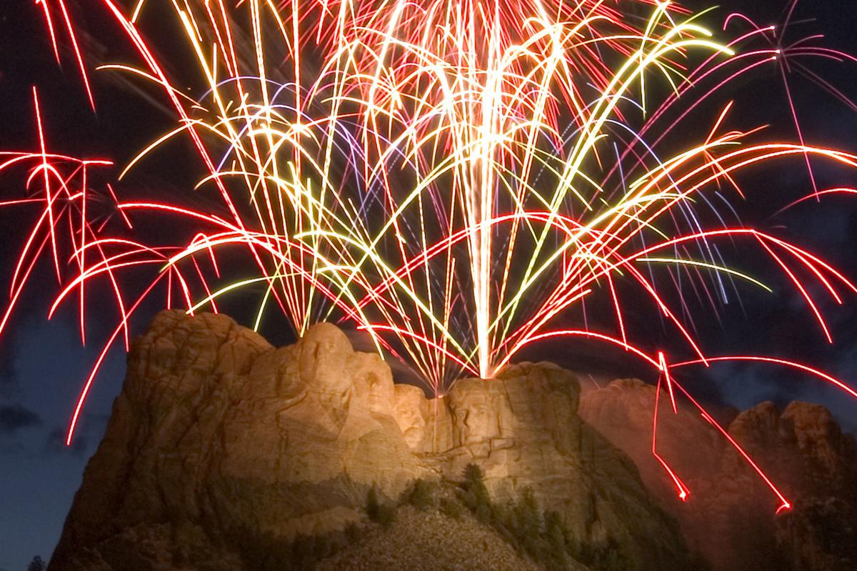 Rushmore fireworks horizontal