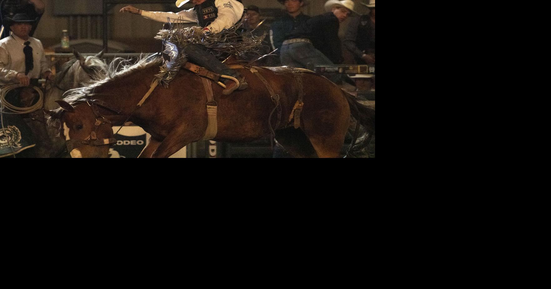 Shane O’Connell keeps NFR hopes alive with bareback win