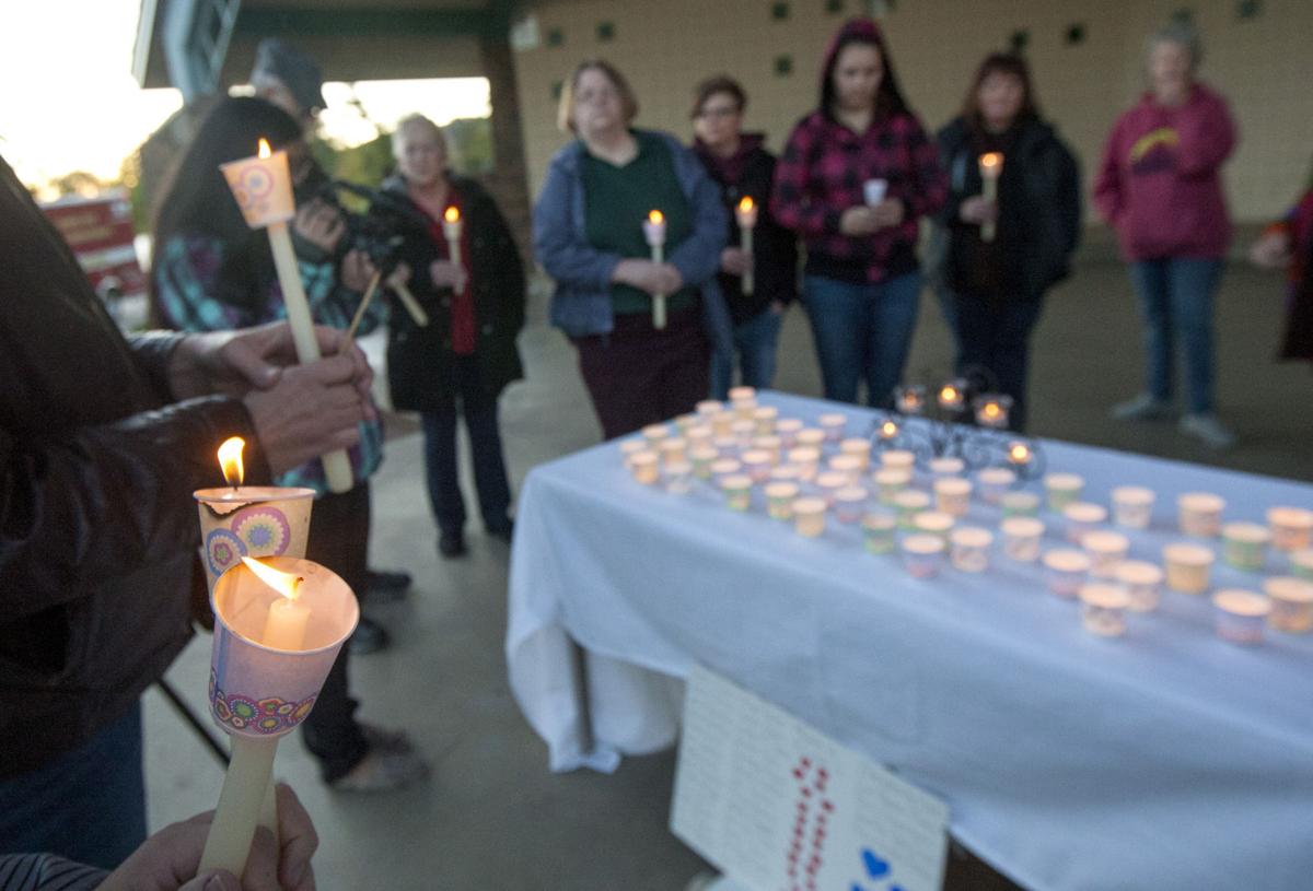 100417-nws-vigil 014.JPG