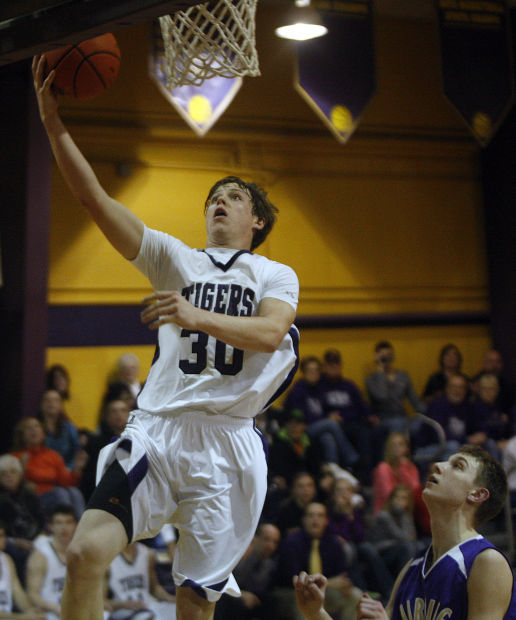High School Basketball New Underwood hangs on against Harding County