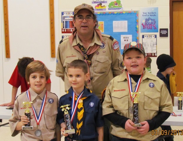 Cub Scout Racer Cub Scouts race in Pinewood Derby