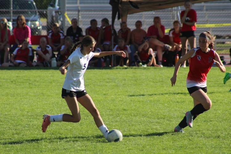 Forward Mikka Dunavant from Belle Fourche