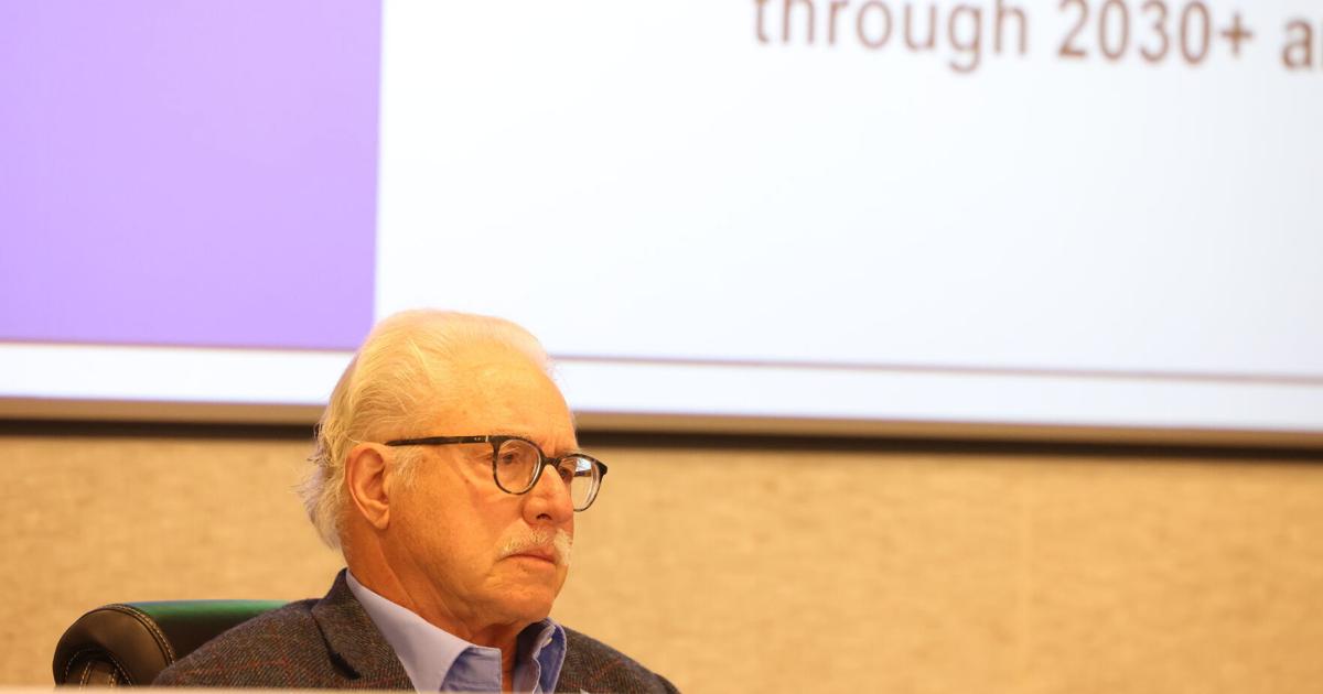Joseph Rickenbach County re-elects Weifenbach as chair, Rossknecht vice chair