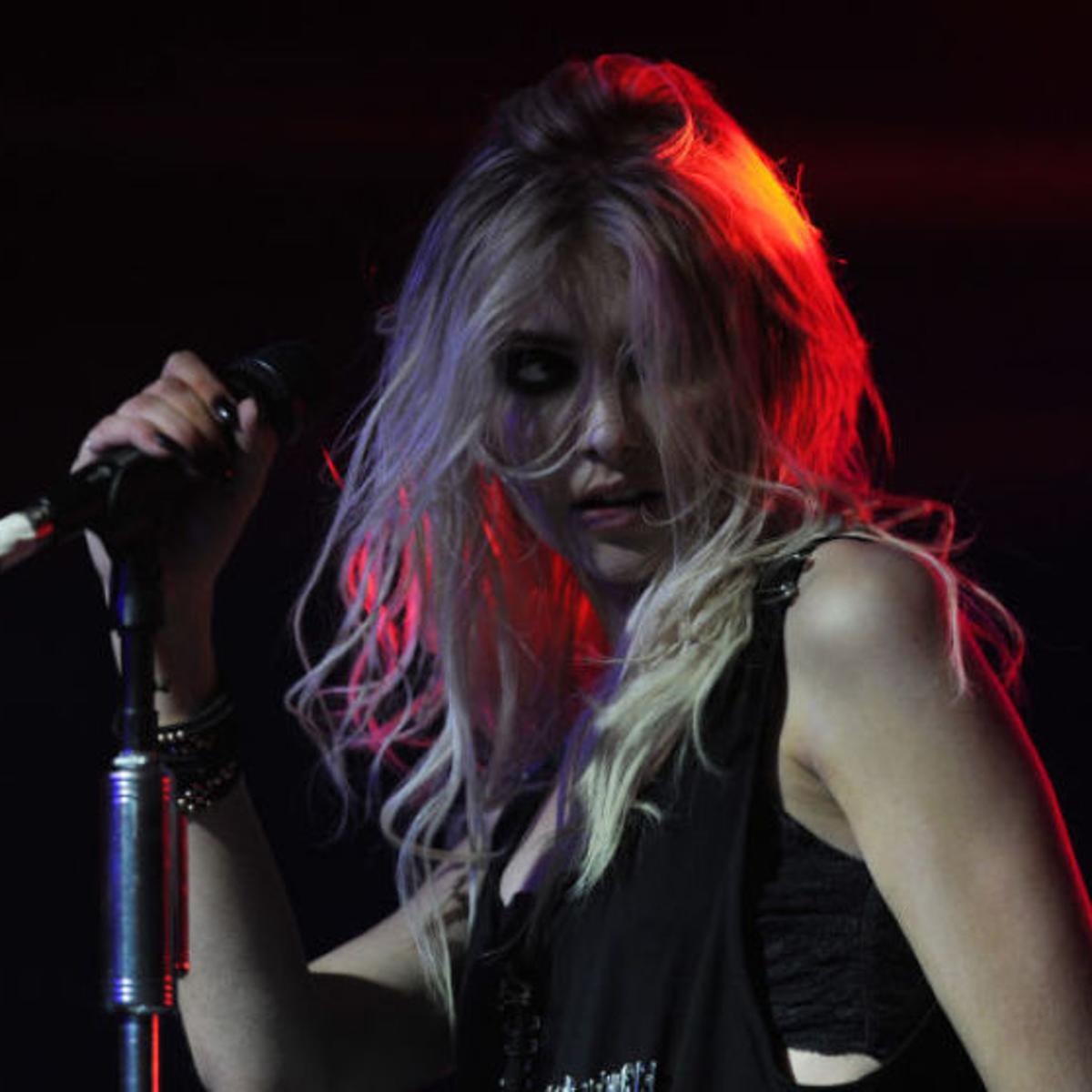 Former Actress Headlines The Pretty Reckless Sound Check Rapidcityjournal Com