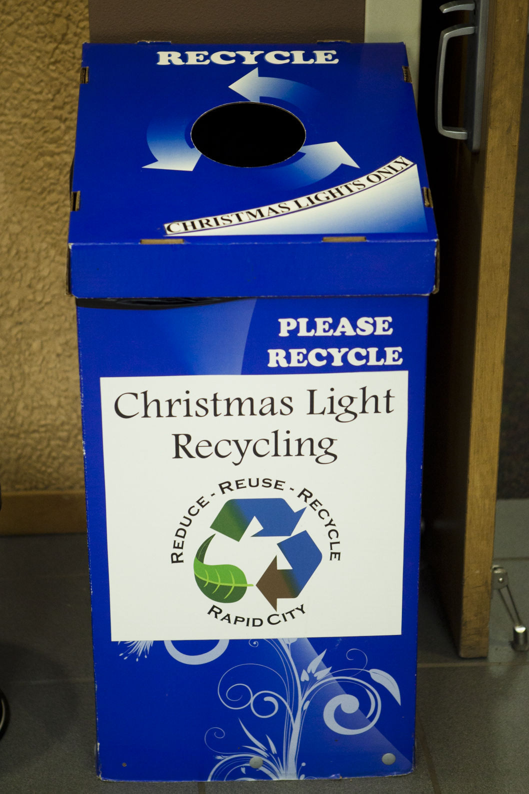 City recycling unwanted Christmas lights Home & Garden