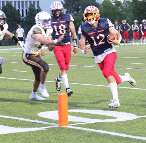Good--6-man, Gage Ely scoring TD _0662.JPG