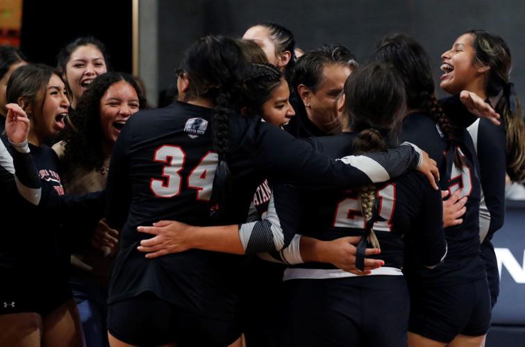 Lakota Tech wins LNI volleyball championship in tournament debut