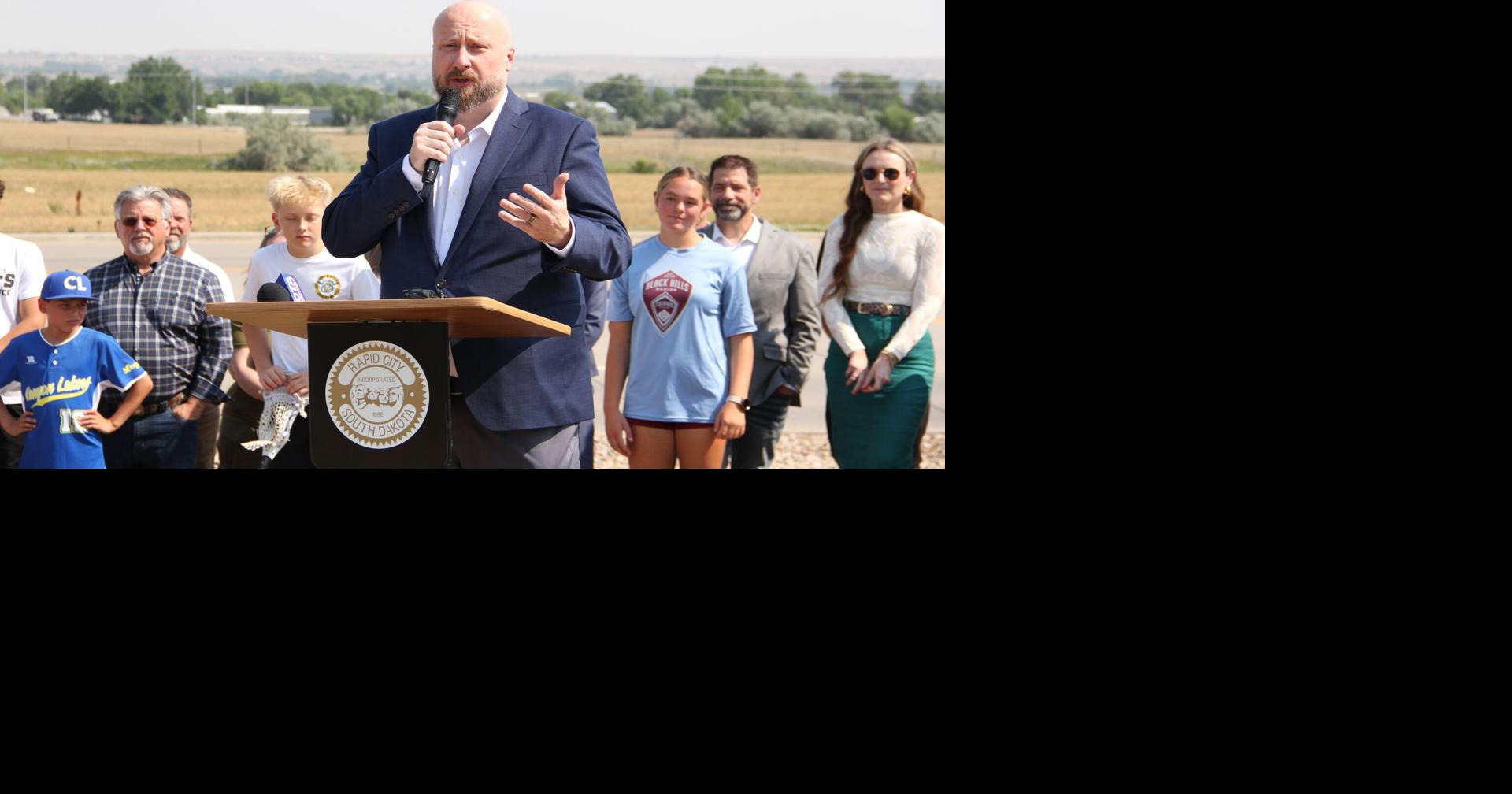 Mayor Jason Salamun