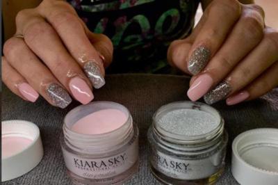 Everything You Need To Know About Dip Powder Nails Simplemost Everything You Need To Know About Dip Powder Nails